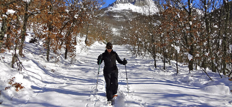 kayak-pico-azul-raquetas-de-nieve-rutas-leon