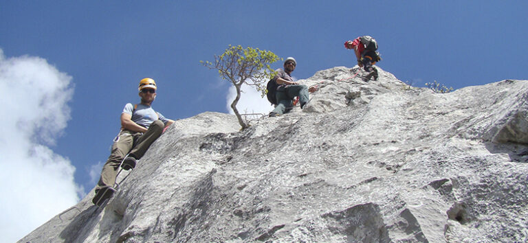 kayak-pico-azul-viaferrata-en-leon